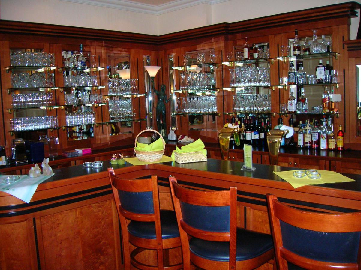 Hotel "Stadt Koethen" Koethen  Dış mekan fotoğraf