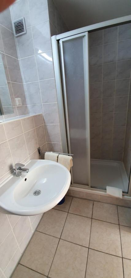 Hotel "Stadt Koethen" Koethen  Dış mekan fotoğraf